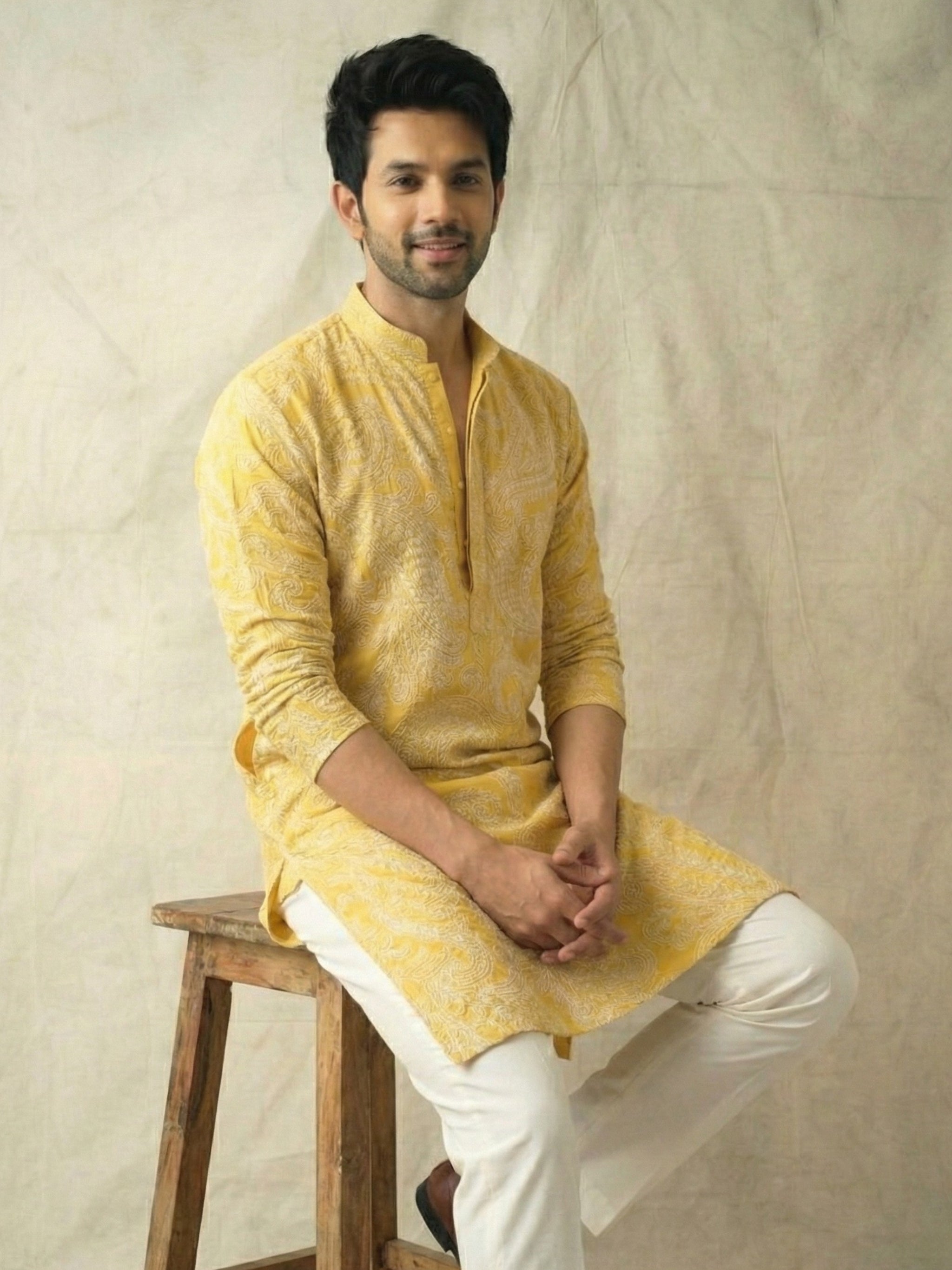 Sunshine Yellow Resham Embroidered Kurta with Cari Pattern